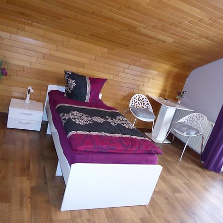 Hotel Gruenes Paradies- Garni Hochwaldhausen Buitenkant foto