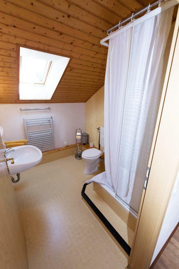Hotel Gruenes Paradies- Garni Hochwaldhausen Buitenkant foto